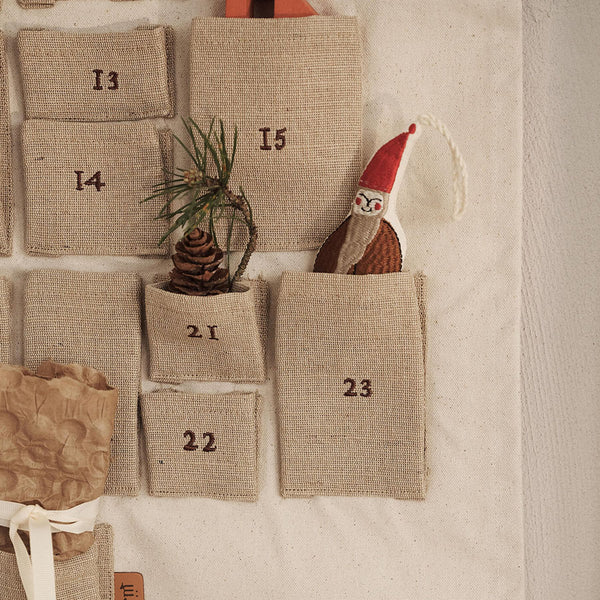 Ferm Living Pine Julekalenderophæng Maxi, Natural