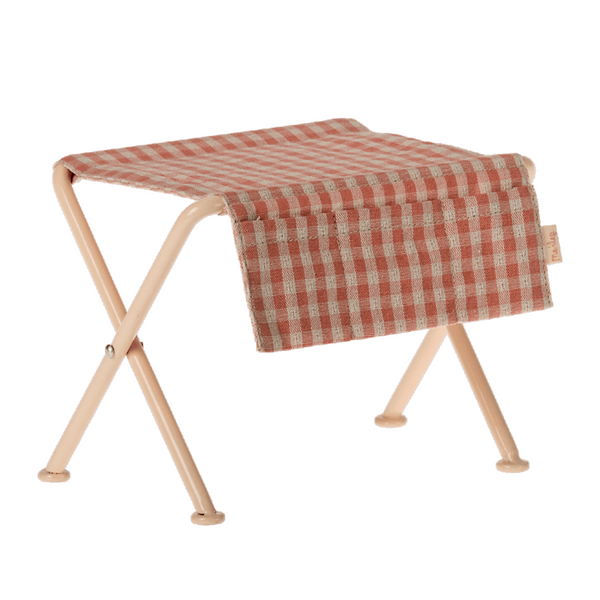 Maileg tilbehør til kaniner, puslebord - tern