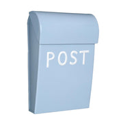 01_476410_Bruka-Design-postkasse-mini---lyseblaa.jpg
