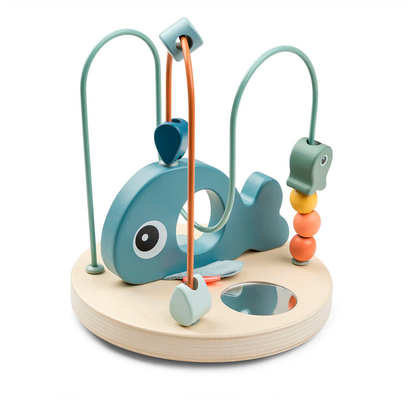 Done by Deer aktivitets labyrint, wally blue