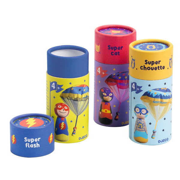 Faldskærmsudspringer med Flyvende Helt Asst.