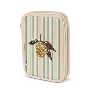 01_Konges Sløjd Clover penalhus, duo verde.jpg