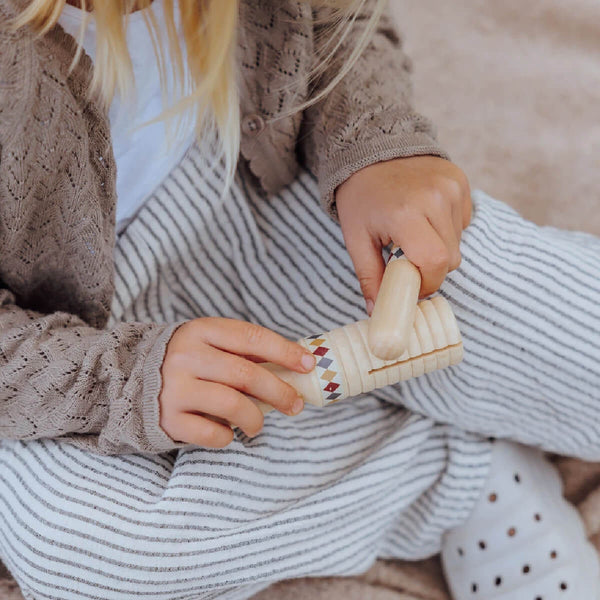 Mamamemo Guiro I Træ, Harlekin