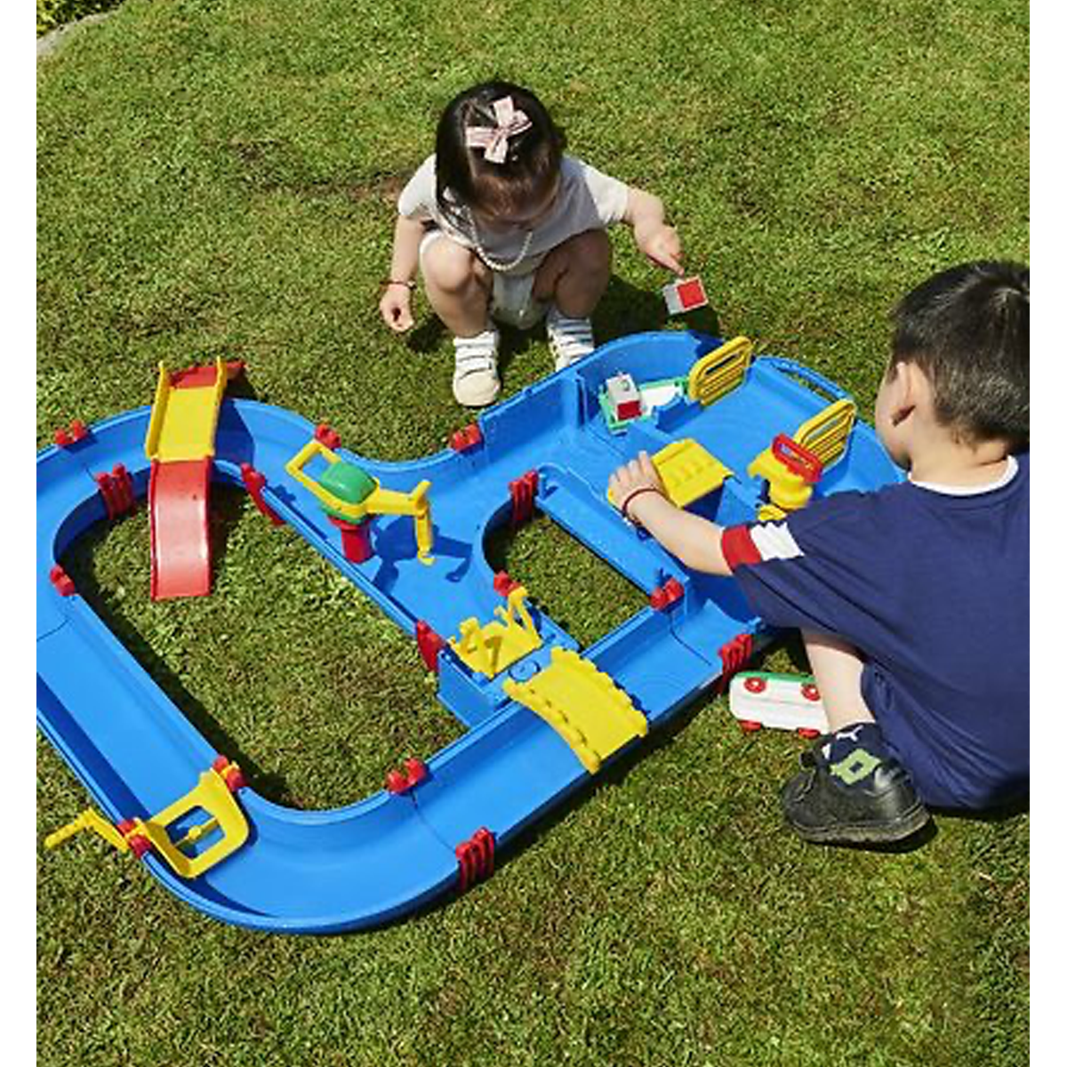 02_AquaPlay MegaBridge vandbane-3.png