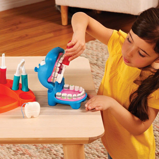 02_Battat Flodhestetandlæge-2.jpg