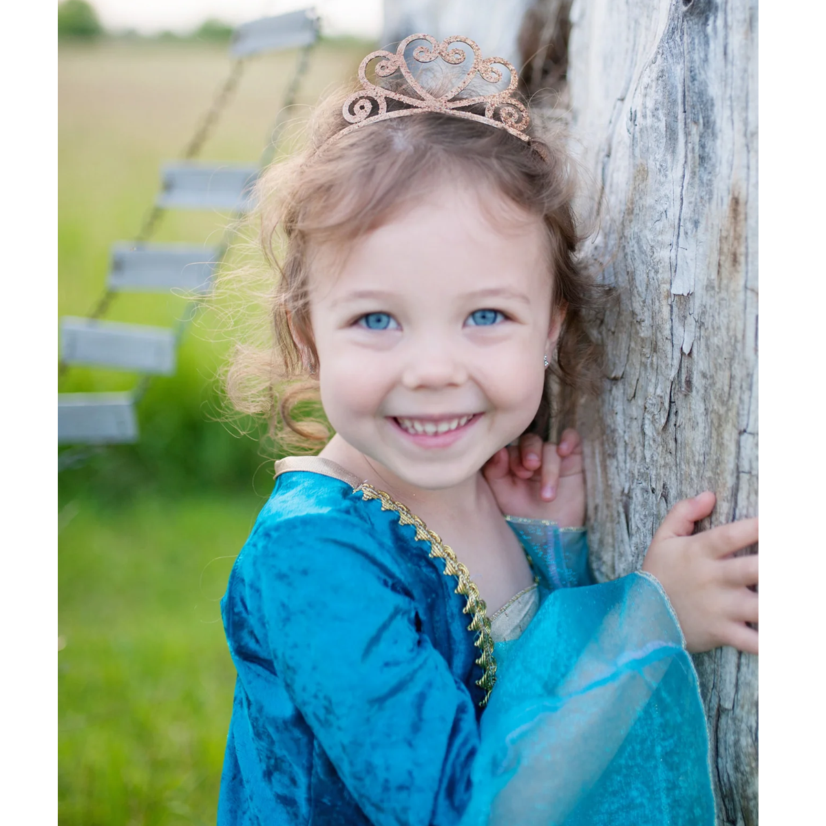 02_Great Pretenders Tiara guld glitter.png