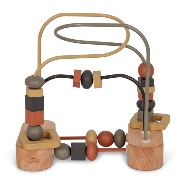 Konges Sløjd aktivitets-labyrint