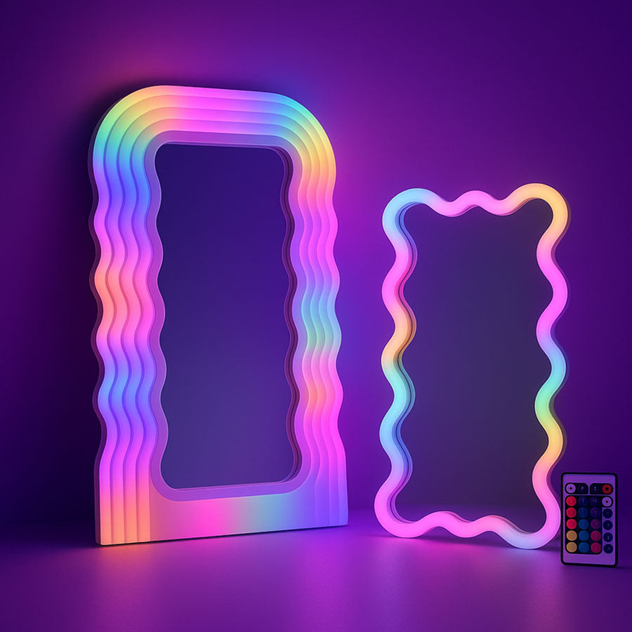 02_Lalarma Magic Glow Spejl, Stor 1.jpg