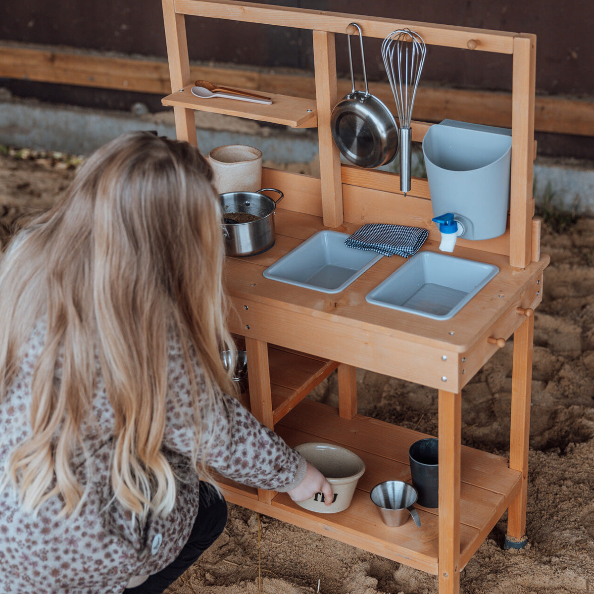 02_MaMaMeMo udekøkken til mudder.jpg