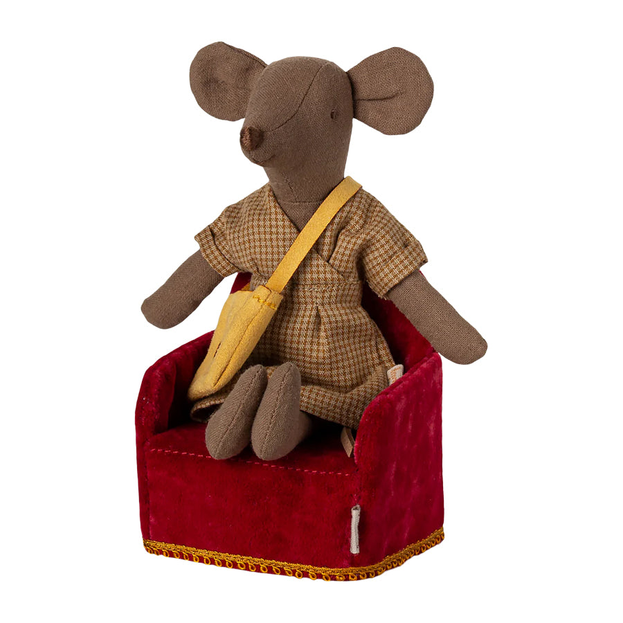 02_Maileg foldbar stol, rød 1.jpg