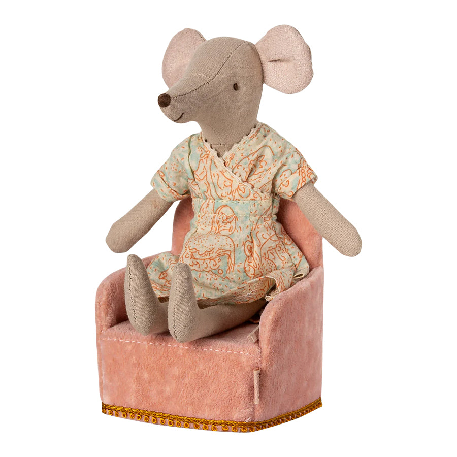 02_Maileg foldbar stol, rosa 1.jpg