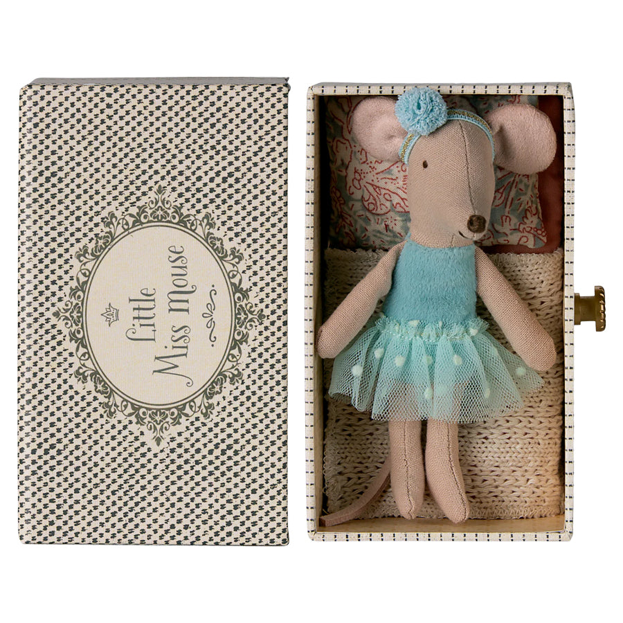 02_Maileg lillesøster mus, ballerina med daybed 1.jpg