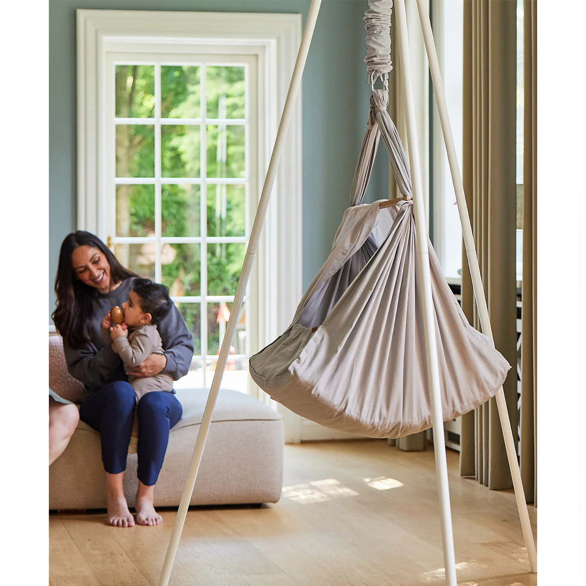 02_Membantu, Slyngevugge - Premium, grå-3.png