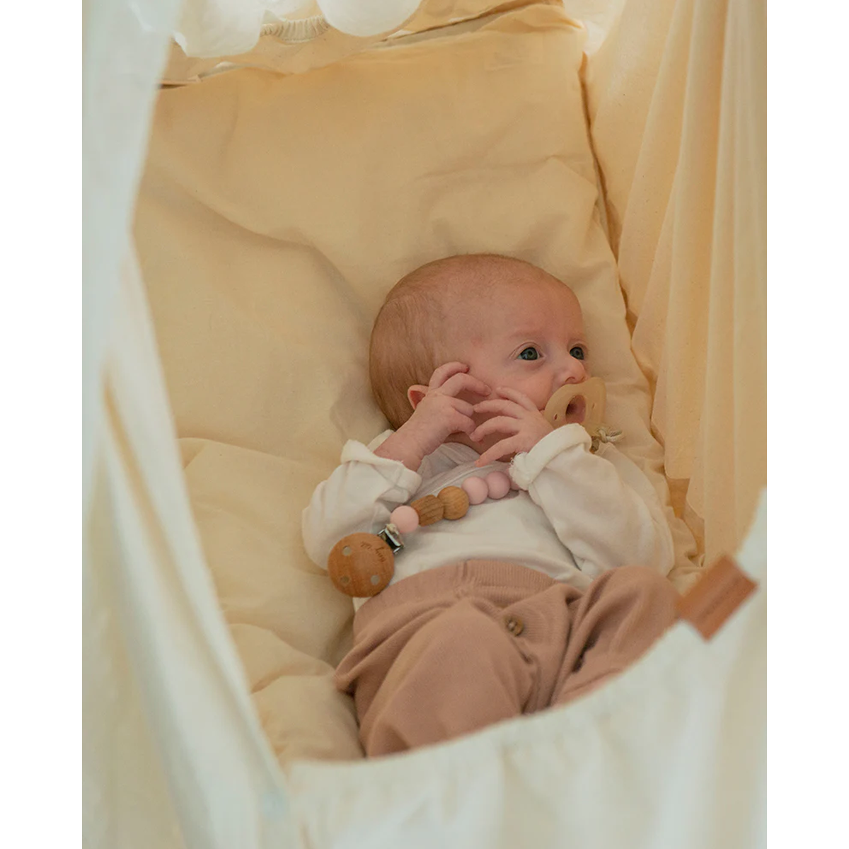 02_Membantu uld-madras til slyngevugge-2.png