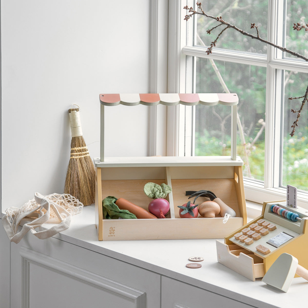 02_Sebra markedsbod i træ-2.jpg