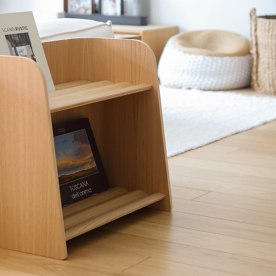 03_CurveLab lille bog reol 1.jpg