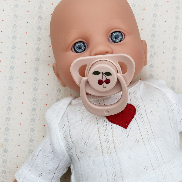 Konges Sløjd dukke, Nelly