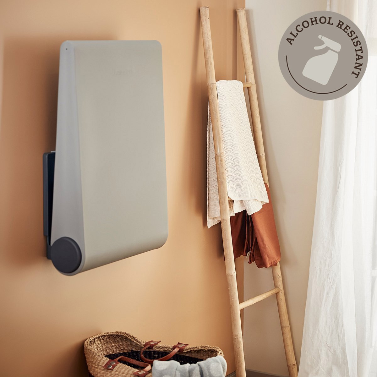 05_550010-72_Leander-Wally-wallmounted-changingtable-dusty-grey-1200x1200-b_20.jpg