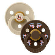 2-Pak Colour Sut Holiday Horse Vanilla/Mocha (Str 2)
