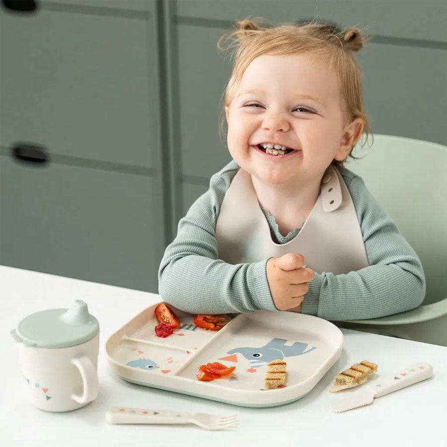 Done by Deer Foodie Rumopdelt Tallerken, Celebration Sand