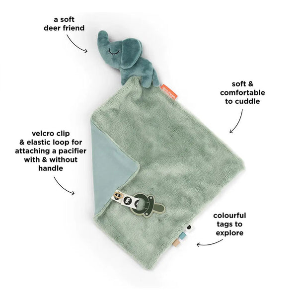 Done by Deer Nusseklud, Elphee Blå