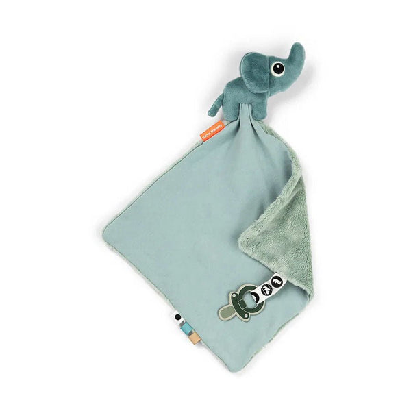 Done by Deer Nusseklud, Elphee Blå