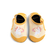 Badesko i Unicorn Shores