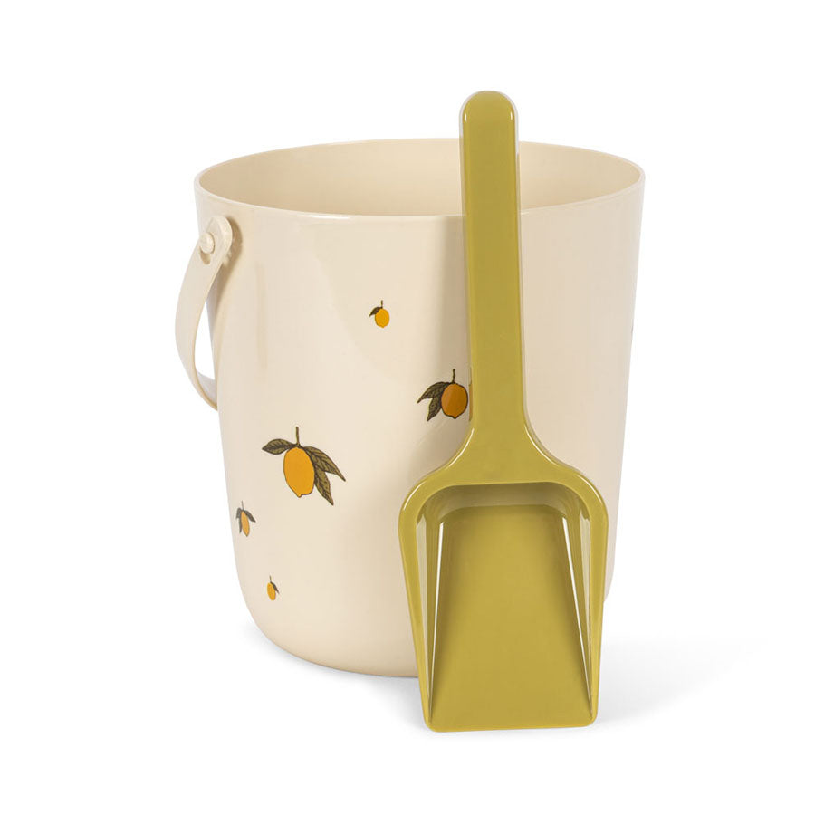 Strand Spand og Skovl i Lemon