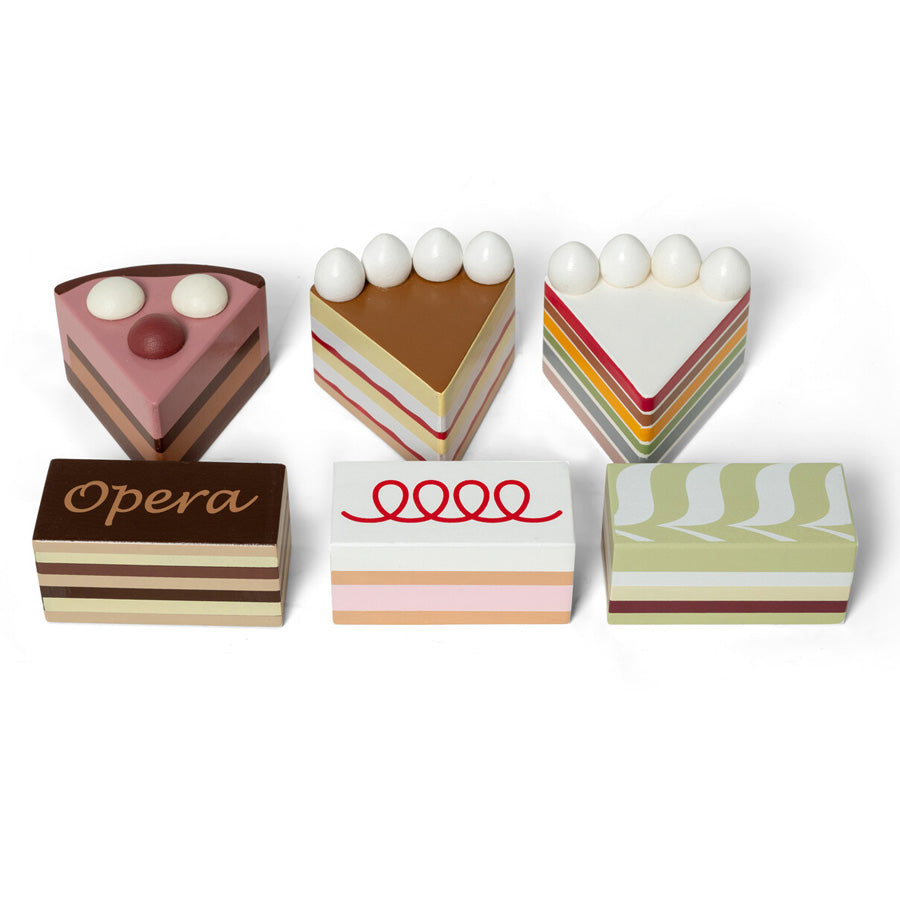 Lagkagestykker på Fad Legemad