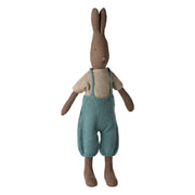 Kanin i Brun med Strikket Bluse og Overalls (Str. 3)