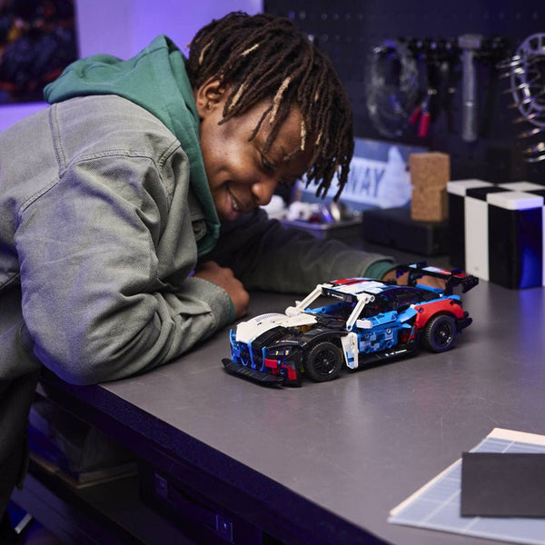 Technic BMW M4 GT3 EVO-Racerbil